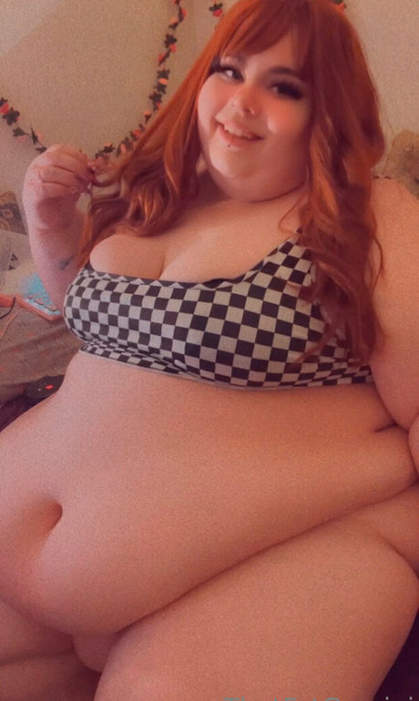 thatfatgemini exclusive star pics