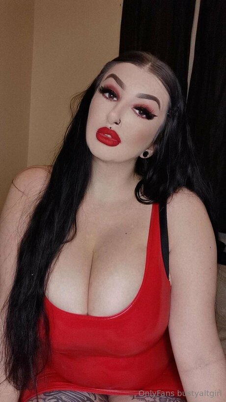 bustyaltgirl Profile photo