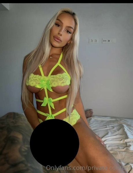 Sandra Sophia Fjeldberg model pornographic gallery