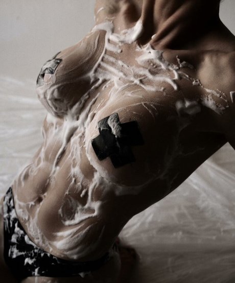 margo4ka naked pornstar pictures