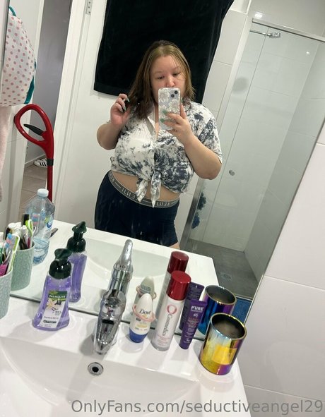 brattyprincess25 art model pictures