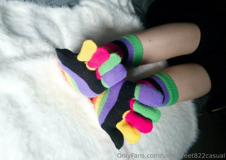 sistersfeet822casual erotic pornstar picture