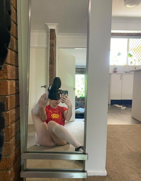 queen of spades onlyfans art naked archive