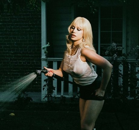 Slayyyter nice model galleries