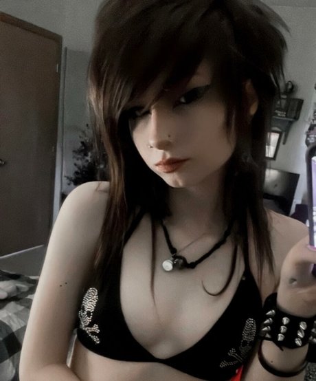 xxbloodymascaraxx best actress pics