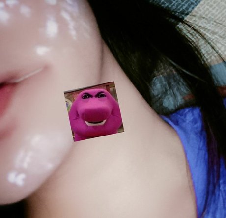 kittylunna porn star img