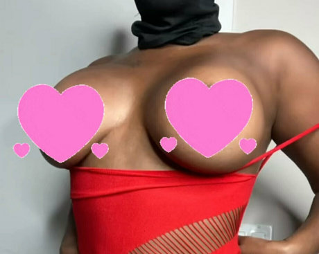 briannawoods hot star pic