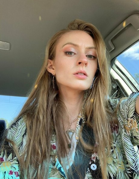 lola costa best model photo