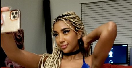 partyatari pornstar free photos