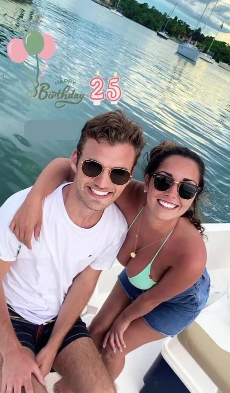 sexy mom onlyfans hot nude photo