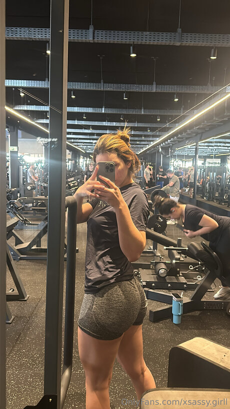 xsassy girll pornstar exclusive images