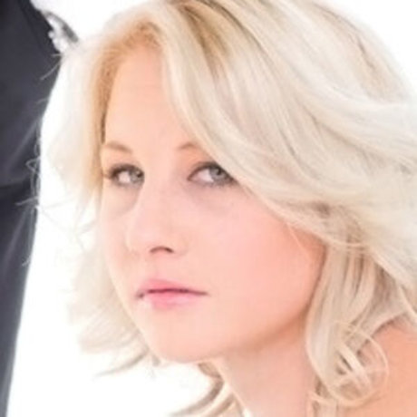 Kimmy Olsen pretty model images