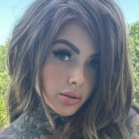 sinfuldollx nice pornstar img