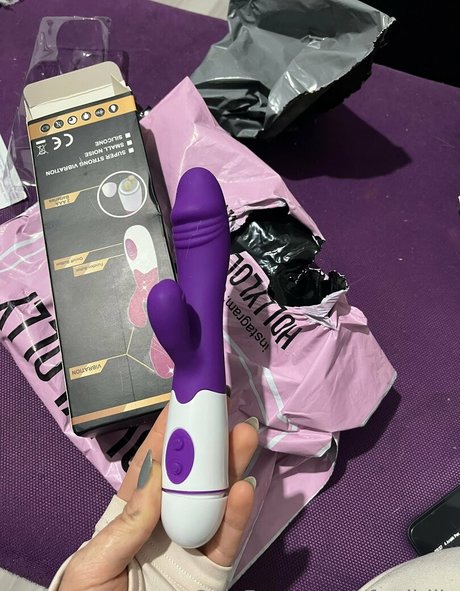 afroditlily adult model gallery