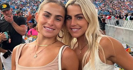 Cavinder Twins star free pics