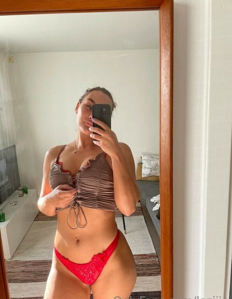 ginger muscle onlyfans art naked photos