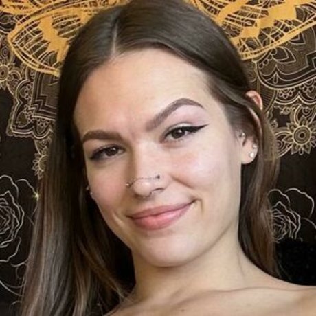 HarlyHaze pretty model galleries