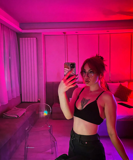 saraawildee hd pornstar archive