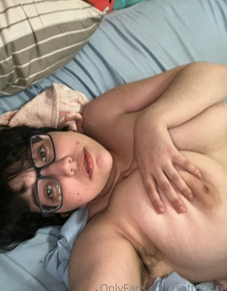 Icedmelontt model erotic pictures