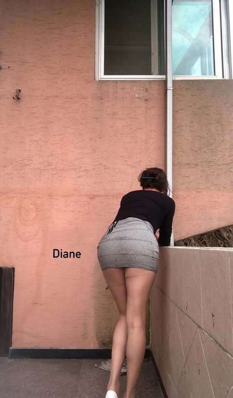 d mingey model pretty pic