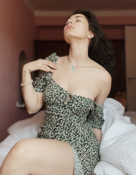 Mussessein nice pornstar gallery