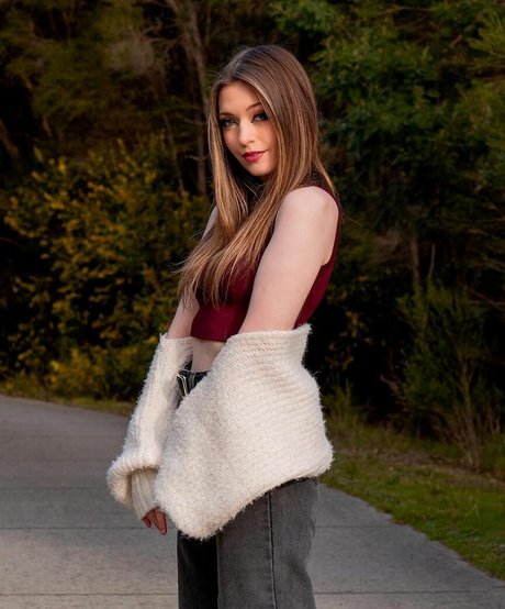 Alli Flanagan pornographic star gallery