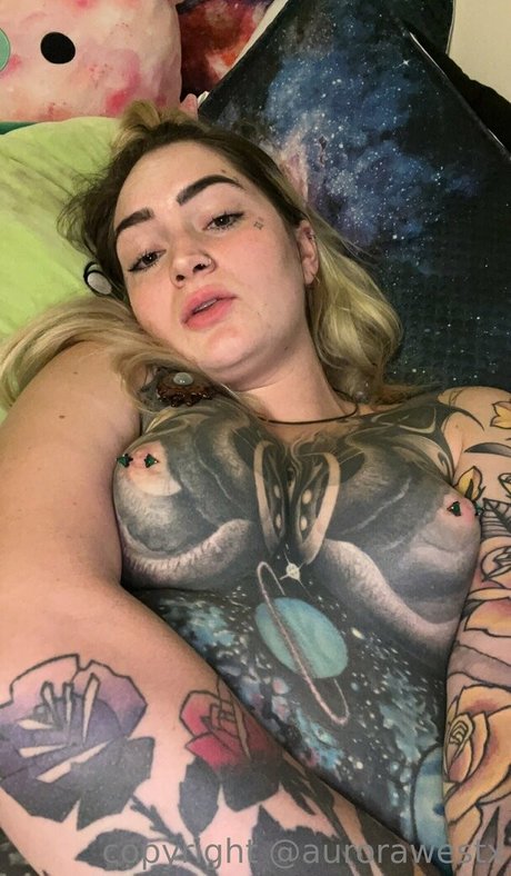 aurorawestx Profile photo