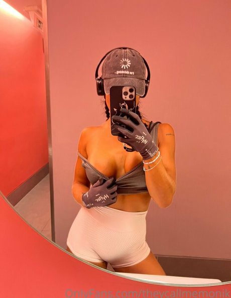 theycallmemonik star img