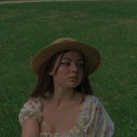 Katjable erotic actress photo