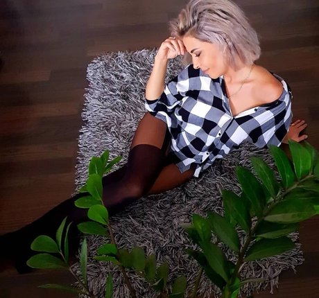 Beatka hot star archive