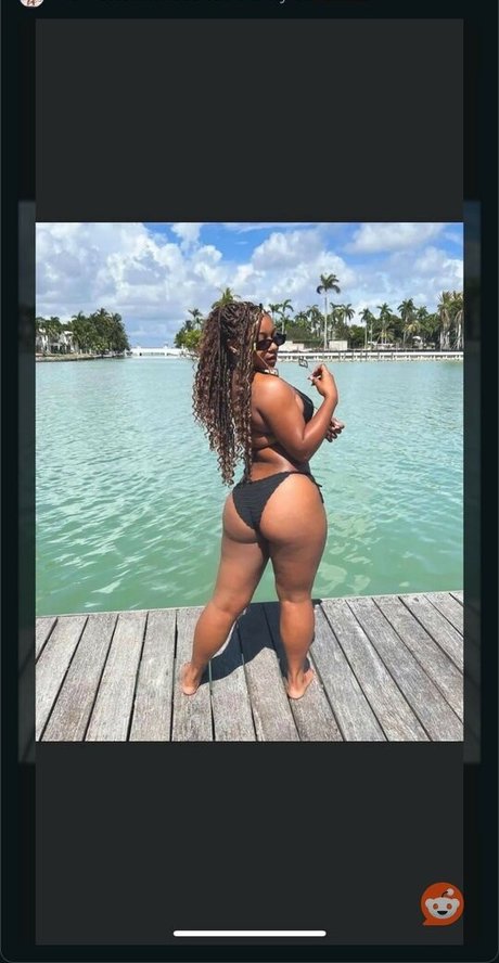 ItsReginaeCarter high quality star img