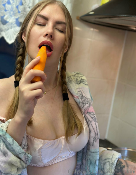 vikini bikini top pornstar photos