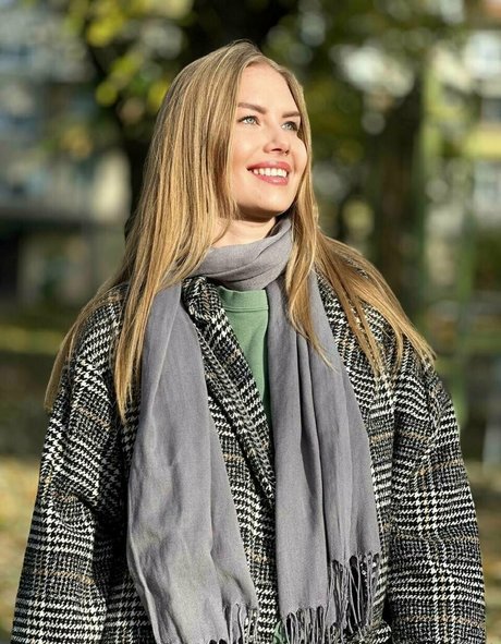 vikini bikini model perfect photo