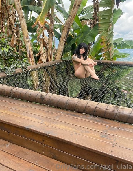 itspixie erotic star photo