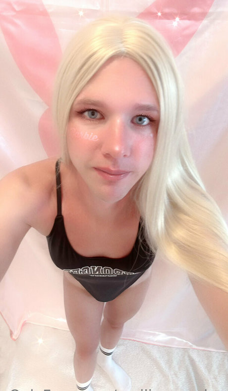 emiliaxsweden pornstar erotic galleries