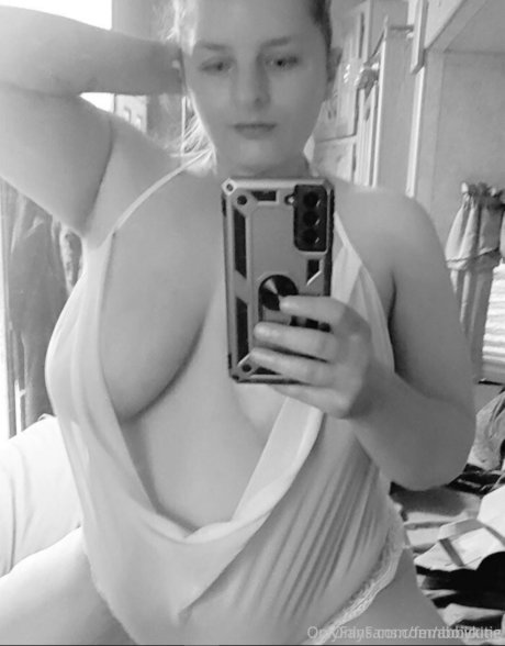 femboiicutie art star pictures