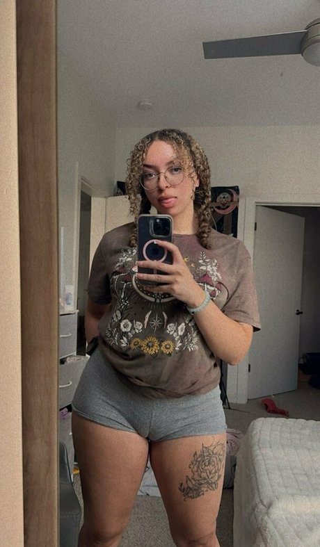 ziirrb pretty star picture