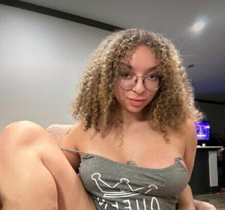 ziirrb nude star pic