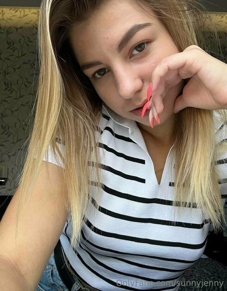 sunnyjenny adult model photos