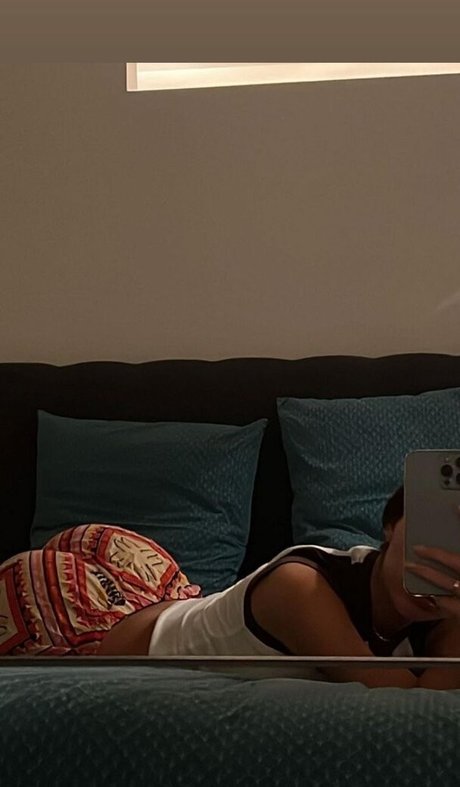 Pollybabbyy top model photos