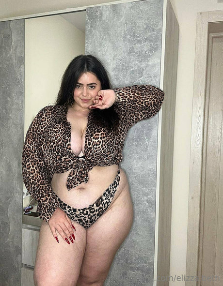 elizza beth model high quality pictures