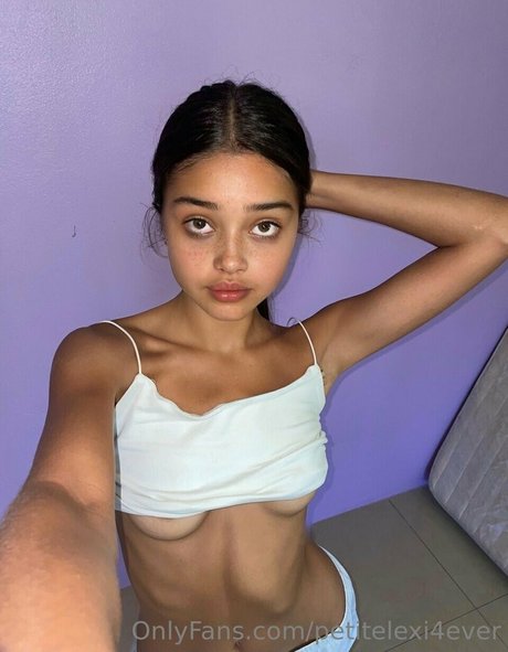 Petitelexi4ever pornographic star images