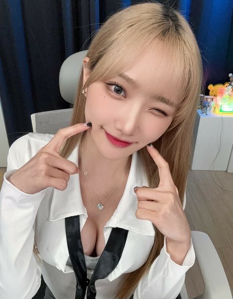 Woojungx4 pornstar nudes images