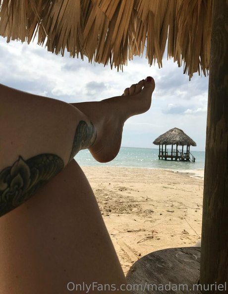 madam muriel exclusive model picture