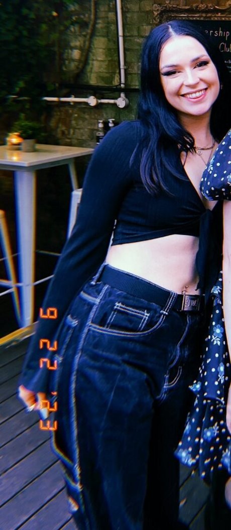 Yogscast Sophie art actress galleries