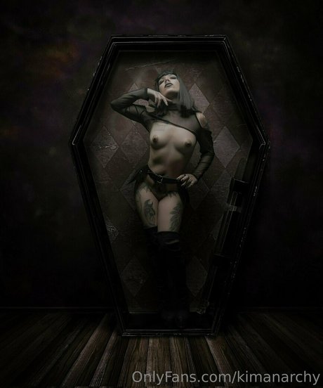 kimanarchy model nude galleries