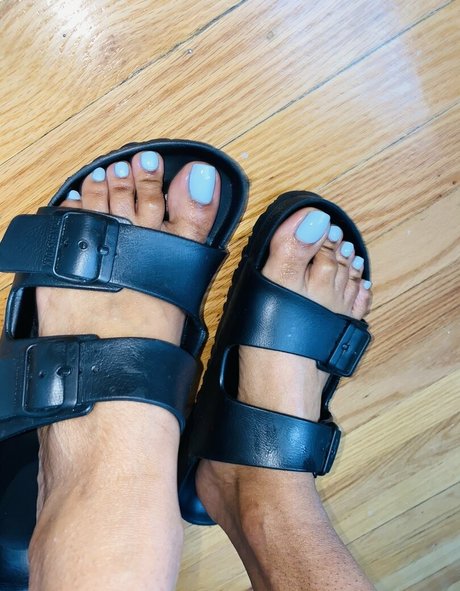 vee feet beautiful star pics