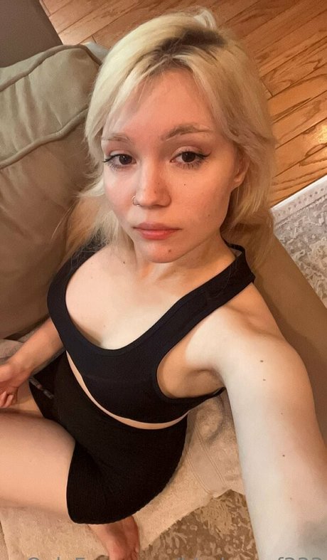 bladeesgf333 nude actress picture