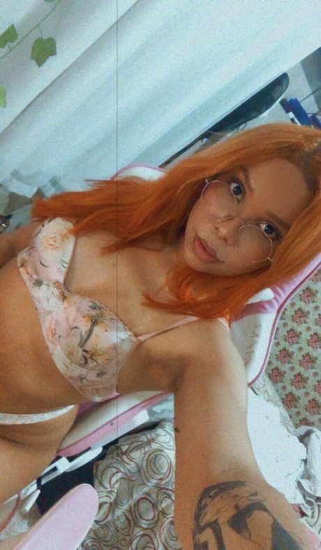 Lola Del Rey sexy model galleries