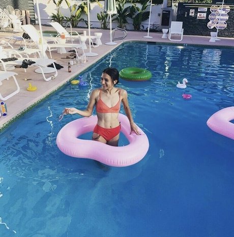 Alyssa Limperis pornstar art photo